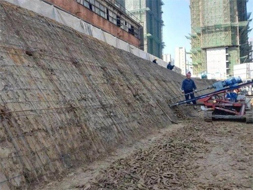 大余建筑边坡支护
